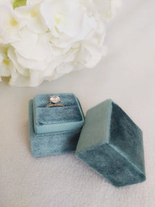 Ice Blue Square Velvet Single Ring Box