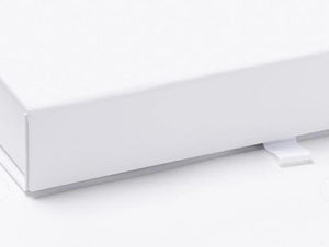 White A5 Luxury Slimline Magnetic Gift Box detail