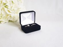 Load image into Gallery viewer, Black Velvet Double Ring Box 1
