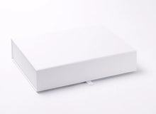 Load image into Gallery viewer, White A4 Luxury Slimline Magnetic Gift Box front
