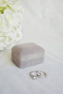 Light Grey Velvet Double Ring Box 4
