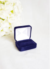 Load image into Gallery viewer, Navy Blue Velvet Double Ring Box 5
