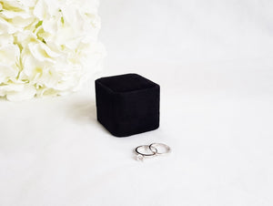 Black Suede Single Ring Box closed