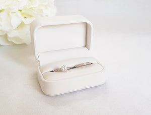 White Leatherette Double Ring Box 2