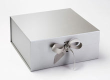 Load image into Gallery viewer, Extra Large Magnetic Gift Box with Ribbon - Wholesale (12)
