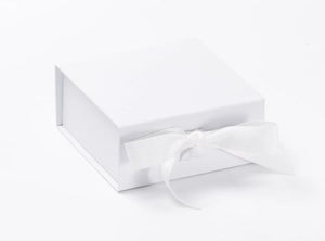 Small Luxury Magnetic Gift Box - Wholesale (12)