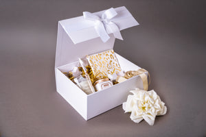 White Magnetic Gift Box with Ribbon Bow - Wholesale (10 Boxes)