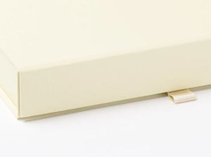 Ivory A5 Luxury Slimline Magnetic Gift Box detail