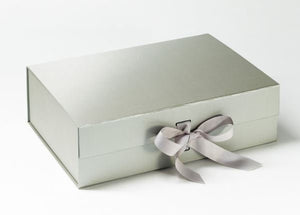 Silver A4 Luxury Magnetic Gift Box with Ribbon front