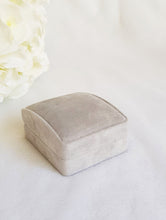 Load image into Gallery viewer, Grey Luxury Suede Pendant Box - White interior closed
