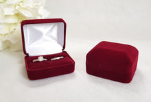 Load image into Gallery viewer, Dark Red Velvet Double Ring Box 2
