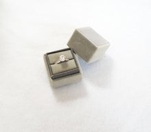 Load image into Gallery viewer, Grey Small Square Velvet Single Ring Box top
