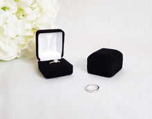 Load image into Gallery viewer, Black Velvet Single Ring Box - White Interior open and closed

