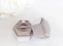 Load image into Gallery viewer, Grey Velvet Hexagonal Double Ring Box 4

