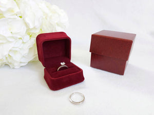 Red Luxury Suede Single Ring Box with box