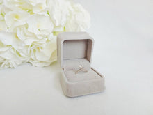Load image into Gallery viewer, Grey Luxury Suede Single Ring Box title
